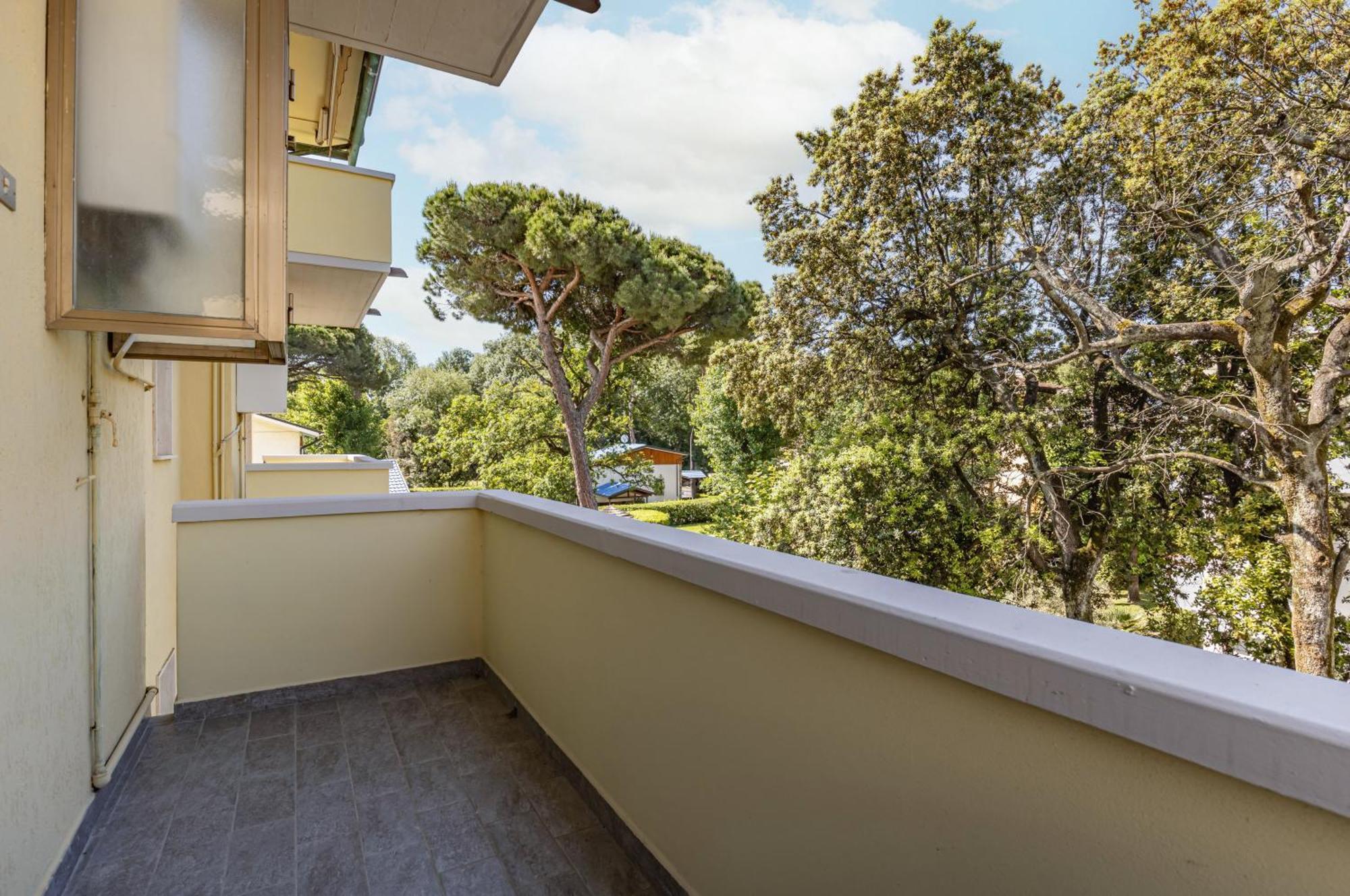 Comfy Apartment With Private Parking Near The Beach! Viareggio Exteriér fotografie